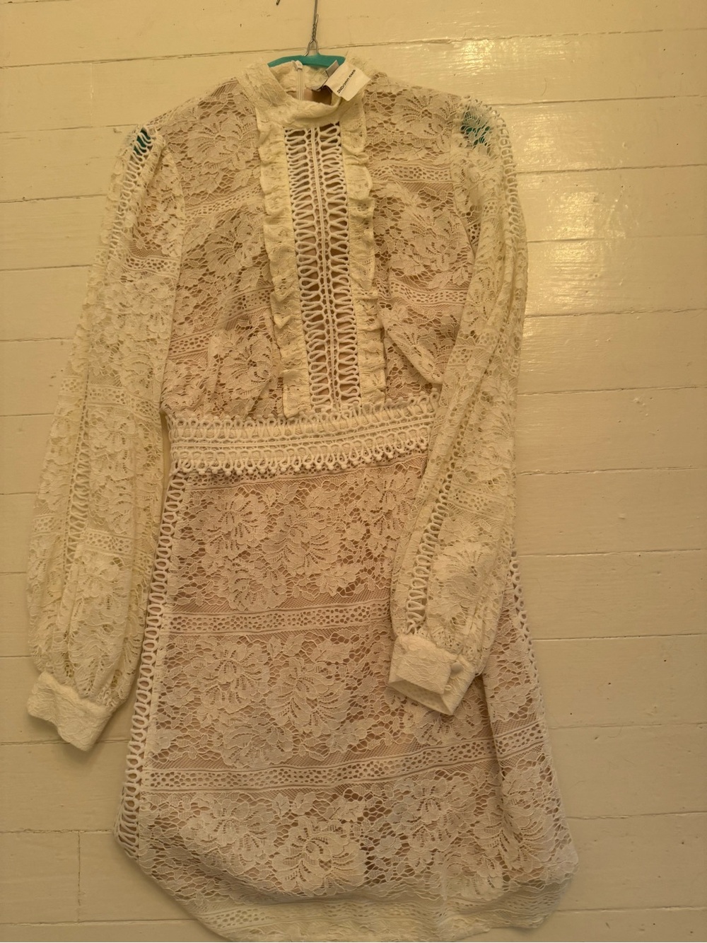 Cream Lace Long-Sleeve Mini Dress